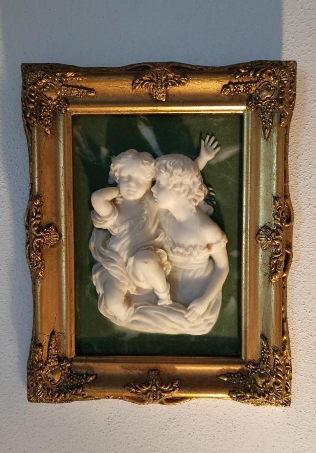 לינה וארוחת בוקר לוקה Le Rondini Di San Donato מראה חיצוני תמונה