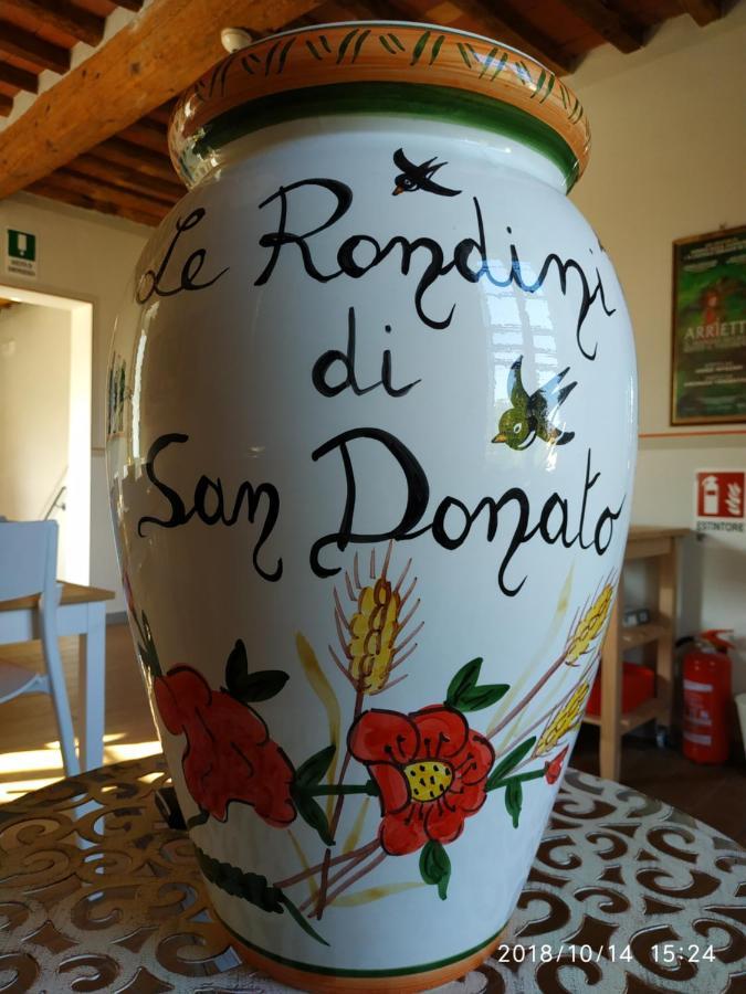 לינה וארוחת בוקר לוקה Le Rondini Di San Donato מראה חיצוני תמונה